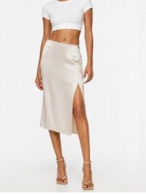 Aritzia Babaton satin maxi skirt